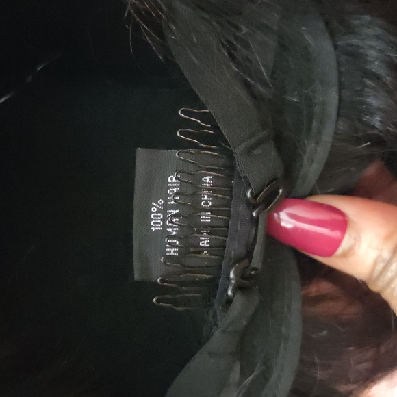 8in Sleek Black Human Hair Bob W/bang. - Picture 7 of 7